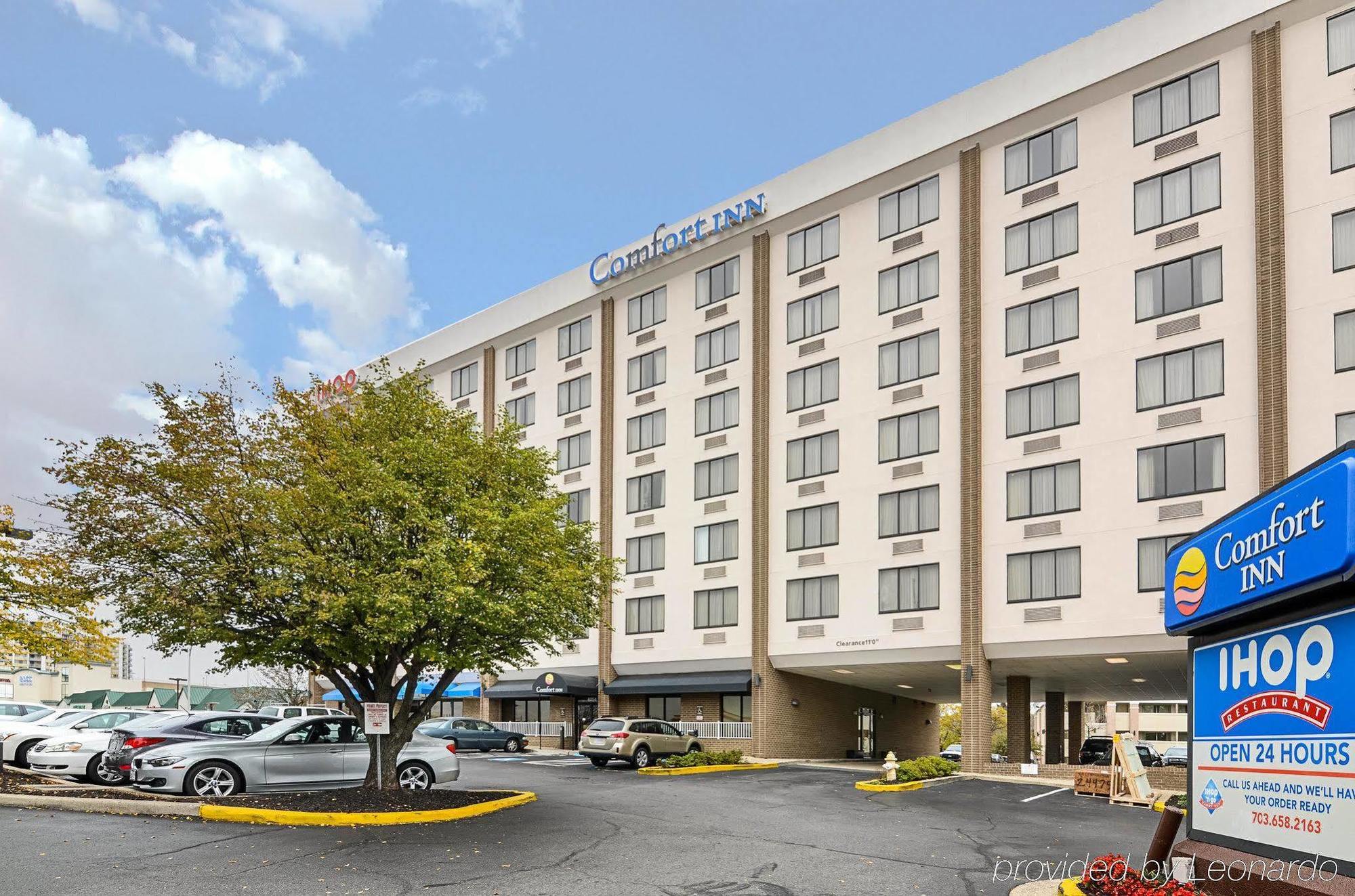 Fairfield Inn & Suites By Marriott Alexandria West/Mark Center Eksteriør billede