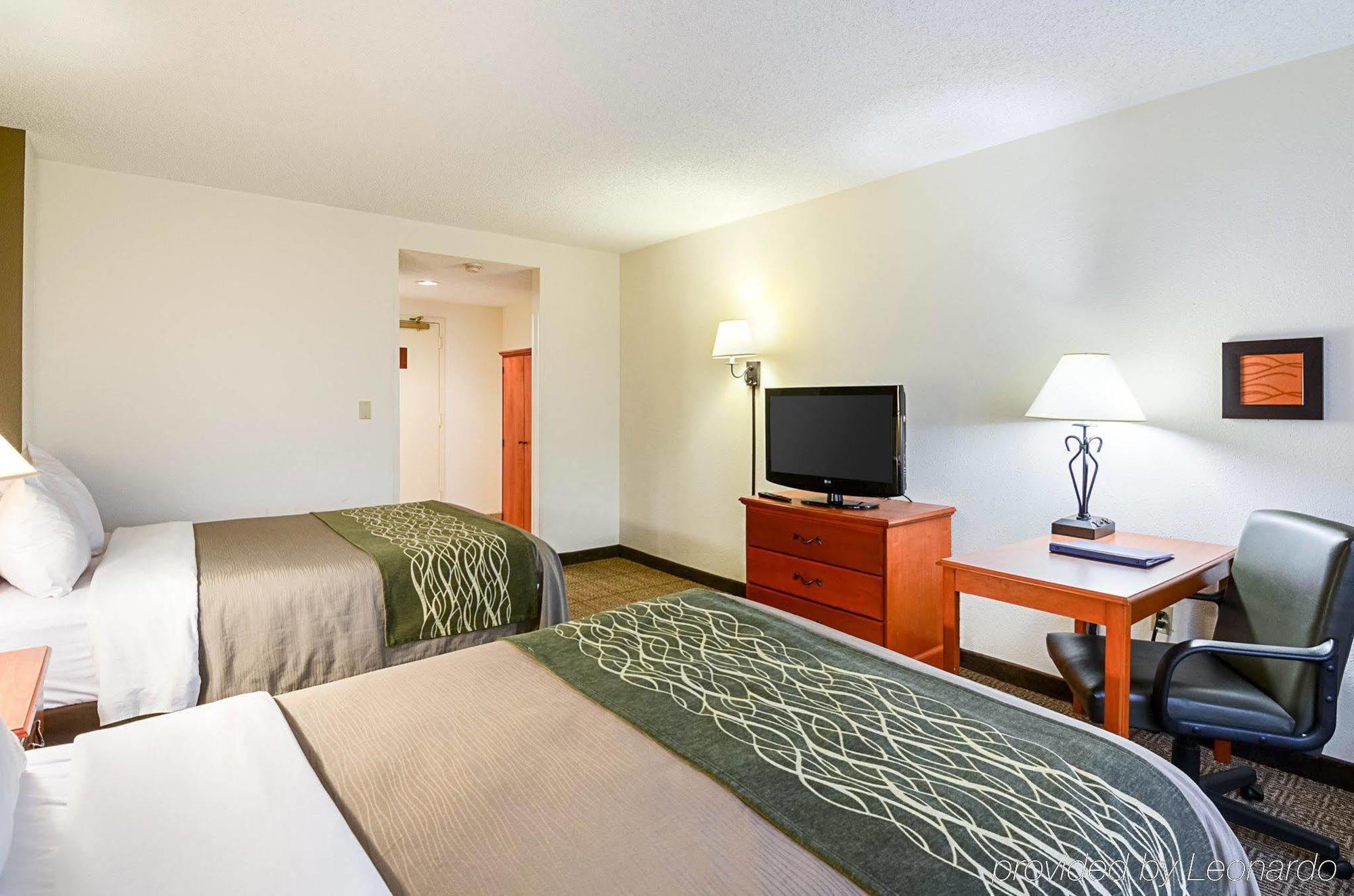Fairfield Inn & Suites By Marriott Alexandria West/Mark Center Eksteriør billede