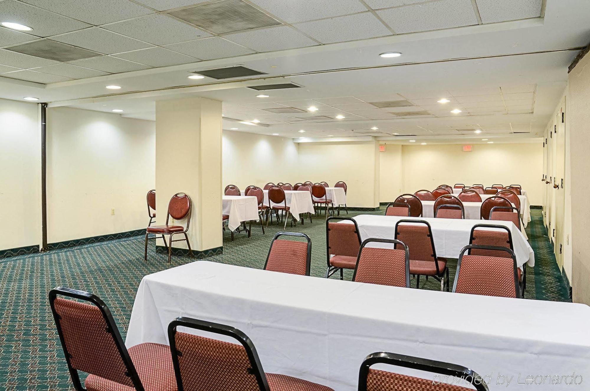 Fairfield Inn & Suites By Marriott Alexandria West/Mark Center Eksteriør billede