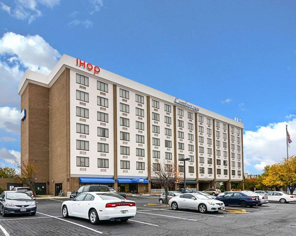 Fairfield Inn & Suites By Marriott Alexandria West/Mark Center Eksteriør billede