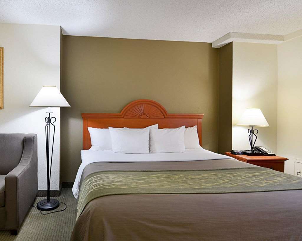 Fairfield Inn & Suites By Marriott Alexandria West/Mark Center Eksteriør billede