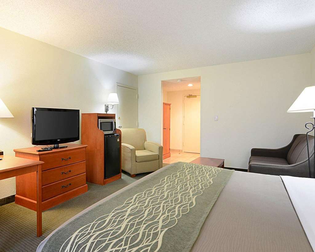 Fairfield Inn & Suites By Marriott Alexandria West/Mark Center Eksteriør billede
